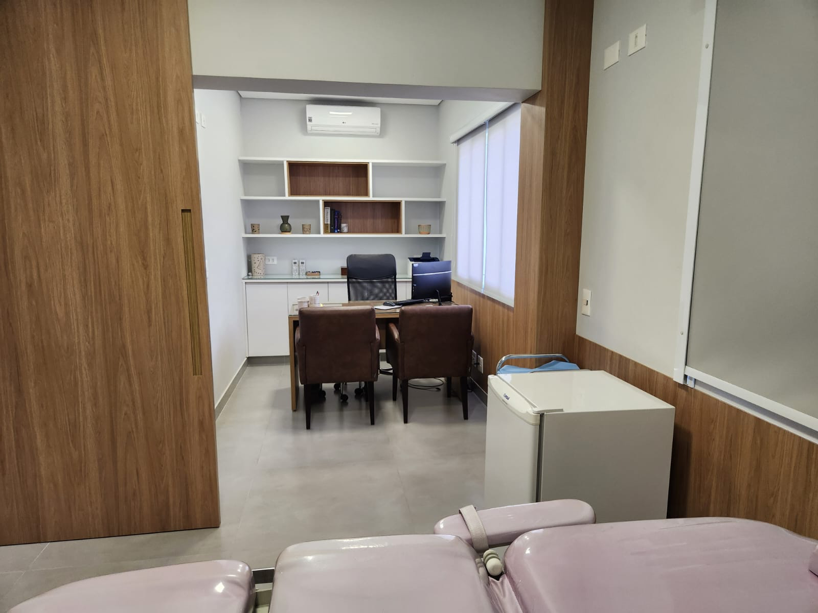 Ambiente acolhedor da clínica Dra. Lívia Bessa